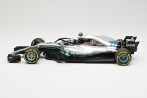 Mercedes AMG Petronas W09 #77 V. Bottas F1 2018 Minichamps 1:18 110180077 Metal - imagen 3 de 6