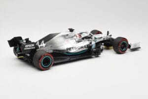 Mercedes AMG Petronas W10 #44 L. Hamilton Winner German GP 2019 Minichamps 1:18 110191144 Metal - imagen 2 de 6