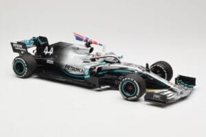 Mercedes AMG Petronas W10 #44 L. Hamilton Winner British GP 2019 Minichamps 1:18 110191044 Metal - imagen 4 de 6