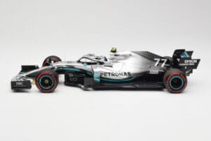 Mercedes AMG Petronas W10 #77 V. Bottas British GP 2019 Minichamps 1:18 110191077 Metal - imagen 3 de 6