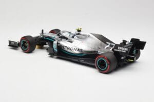 Mercedes AMG Petronas W10 #77 V. Bottas British GP 2019 Minichamps 1:18 110191077 Metal - imagen 5 de 6