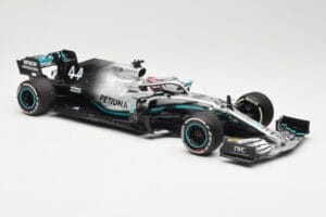 Mercedes AMG Petronas W10 EQ Power+ #44 L. Hamilton USA GP F1 World Champion 2019 Minichamps 1:18 110191844 Metal - imagen 5 de 7