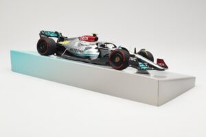 Mercedes AMG Petronas W13 E Performance #44 L. Hamilton 2022 Minichamps 1:18 113220044 Metal - imagen 4 de 6