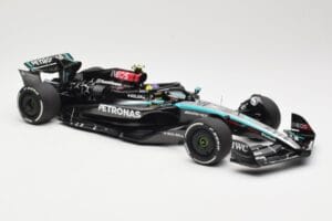 Mercedes AMG Petronas W15 E Performance #44 L. Hamilton 2024 Minichamps 1:18 110240144 Metal - imagen 4 de 6