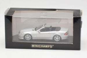 Mercedes AMG SL63 R230 Plata Wheels Type 2 Minichamps 1:43 SL63001 Metal - imagen 4 de 4