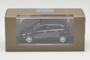 Mercedes B-Class W245 Autoescuela Negro Minichamps 1:43 MB005 Metal - imagen 4 de 4