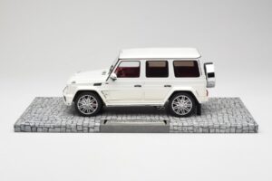 Mercedes Brabus B63 620 Widestar Pearl White Minichamps 1:18 107032201 Metal - imagen 3 de 6