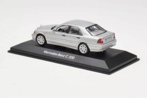 Mercedes C 200 W202 Iridium Silver Minichamps 1:43 B66040488 Metal - imagen 3 de 4