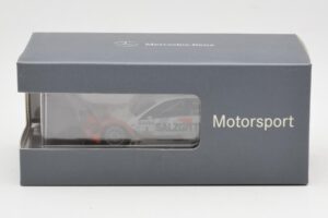 Mercedes C-Class C204 DTM #3 G. Paffett DTM 2010 Minichamps 1:43 B66961411 Metal - imagen 4 de 4
