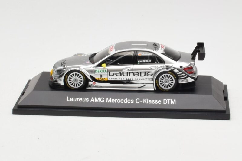 Mercedes C-Class C204 #8 R. Schumacher HWA DTM 2010 Minichamps 1:43 B66961414 Metal