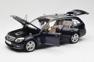 Mercedes C-Class S204 T-Modell Tanzanite Azul AUTOart 1:18 B66962352 Metal - imagen 2 de 8