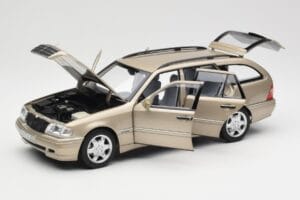 Mercedes C-Class T-Model W202 Smoke Silver Norev 1:18 183388 Metal - imagen 2 de 8