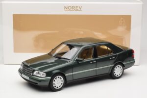 Mercedes C-Class W202 Malachite Green Norev 1:18 183372 Metal - imagen 8 de 8