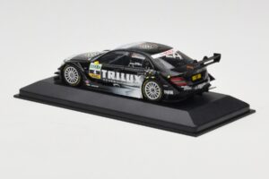 Mercedes C-Class W204 #4 Team AMG Mercedes R. Schumacher DTM 2009 Minichamps 1:43 400093904 Metal - imagen 3 de 4