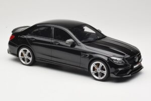 Mercedes C-Class W205 Brabus 650 Negro GT Spirit 1:18 GT132 Resina - imagen 4 de 6