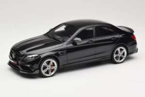 Mercedes C-Class W205 Brabus 650 Negro GT Spirit 1:18 GT132 Resina
