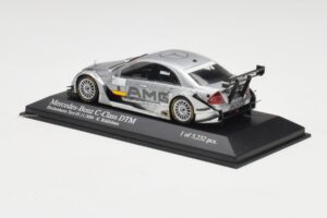Mercedes C-Class W203 #8 Team AMG DTM Test Car 2004 Minichamps 1:43 400043498 Metal - imagen 3 de 4