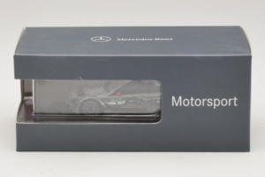 Mercedes C204 #7 J. Green DTM 2010 Minichamps 1:43 B66960137 Metal - imagen 4 de 4