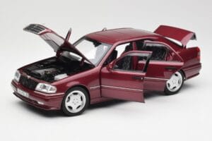Mercedes AMG C36 W202 Almandine Rojo Norev 1:18 B66040706 Metal - imagen 2 de 8