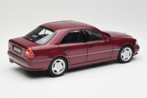Mercedes AMG C36 W202 Almandine Rojo Norev 1:18 B66040706 Metal - imagen 3 de 8