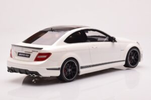 Mercedes AMG C63 W204 Edition 507 Blanco GT Spirit 1:18 GT899 Resina - imagen 2 de 6