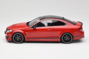 Mercedes AMG C63 W204 Edition 507 Rojo GT Spirit 1:18 GT920 Resina - imagen 3 de 5