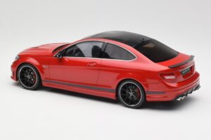 Mercedes AMG C63 W204 Edition 507 Rojo GT Spirit 1:18 GT920 Resina - imagen 4 de 5