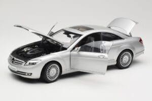 Mercedes CL-Class C216 Plata AUTOart 1:18 76164 Metal - imagen 2 de 8