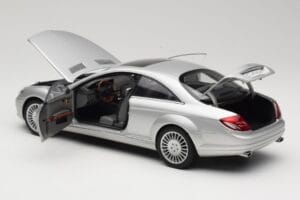 Mercedes CL-Class C216 Plata AUTOart 1:18 76164 Metal - imagen 5 de 8
