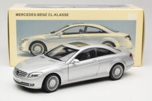 Mercedes CL-Class C216 Plata AUTOart 1:18 76164 Metal - imagen 8 de 8