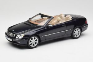 Mercedes CLK 500 W209 Cabriolet Azul Oscuro Metalizado Kyosho 1:18 B66962174 Metal