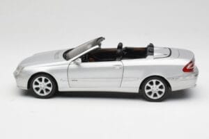 Mercedes CLK 500 Cabriolet Elegance A209 Plata Kyosho 1:18 B66962172 Metal - imagen 4 de 8