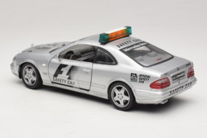 Mercedes AMG CLK 55 F1 Safety Car Maisto 1:18 B66005234 Metal - imagen 5 de 6