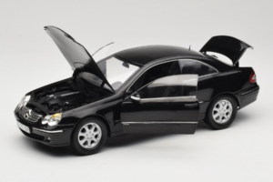 Mercedes CLK C209 Black Metallic Kyosho 1:18 B66962149 Metal - imagen 2 de 8