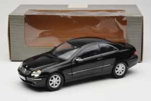Mercedes CLK C209 Black Metallic Kyosho 1:18 B66962149 Metal - imagen 8 de 8