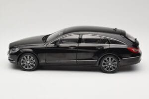 Mercedes CLS Shooting Brake X218 Obsidian Black Norev 1:18 B66960115 Metal - imagen 4 de 8