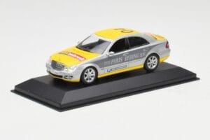 Mercedes E-Class W211 #4 Team ADAC Paris-Beijing 2006 Replacement Box Minichamps 1:43 B66962260-R Metal - imagen 2 de 4