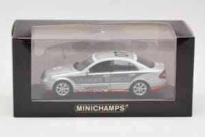 Mercedes E-Class W211 #7 Team AutoBild Paris-Beijing 2006 Replacement Box Minichamps 1:43 MB001 Metal - imagen 4 de 4