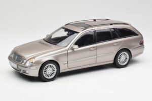 Mercedes E320 CDI W210 Estate Cubanite Plateado Kyosho 1:18 B66962188 Metal