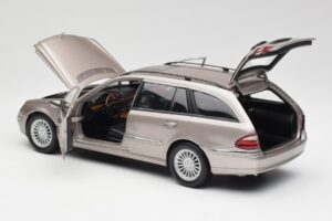 Mercedes E320 CDI W210 Estate Cubanite Plateado Kyosho 1:18 B66962188 Metal - imagen 5 de 8
