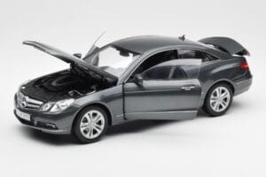 Mercedes E500 C207 Coupe Tenoric Gris Norev 1:18 183540 Metal - imagen 2 de 8