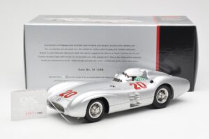 Mercedes W196 Streamliner #20 K. Kling French GP 1954 CMC 1:18 M-128B Metal - imagen 6 de 6