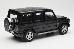 Mercedes G 500 W463 Negro Dealer Edition AUTOart 1:18 B66962143 Metal - imagen 3 de 8