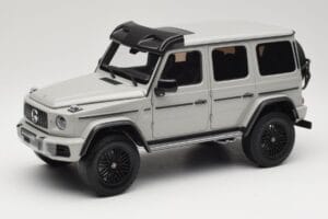 Mercedes G 63 AMG 4x4 Squared Arabian Grey Almost Real 1:18 820829 Metal