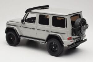 Mercedes G 63 AMG 4x4 Squared Arabian Grey Almost Real 1:18 820829 Metal - imagen 7 de 8