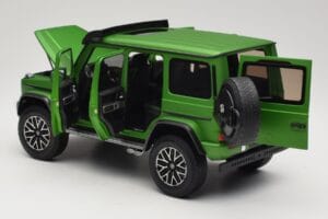 Mercedes G 63 AMG 4x4 Squared Green Hell Magno Almost Real 1:18 820821 Metal - imagen 5 de 8