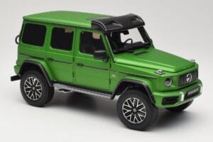 Mercedes G 63 AMG 4x4 Squared Green Hell Magno Almost Real 1:18 820821 Metal - imagen 6 de 8