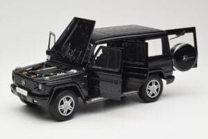 Mercedes G-Class G 500 W463 Smaragd Black Metallic AUTOart 1:18 76101 Metal - imagen 2 de 8