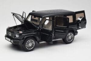Mercedes G-Class G500 W463A Emerald Green Minichamps 1:18 B66960810 Metal - imagen 2 de 8