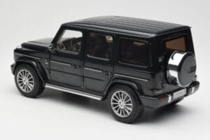 Mercedes G-Class G500 W463A Emerald Green Minichamps 1:18 B66960810 Metal - imagen 7 de 8